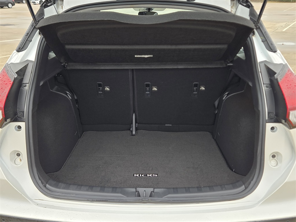 2023 Nissan Kicks SR White at Parkway Family Mazda