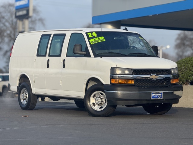 2024 Chevrolet Express Cargo 2500 RWD