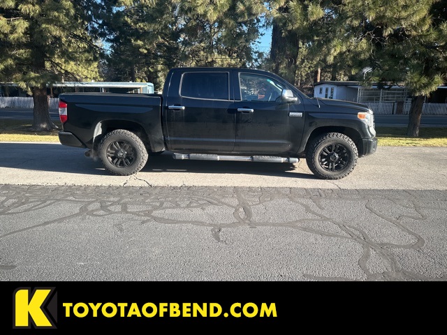 2014 Toyota Tundra Platinum CrewMax 5.7L 4WD