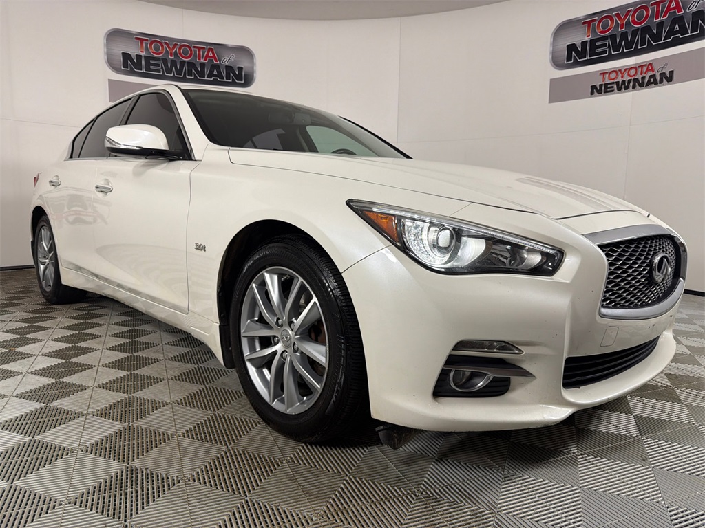 2016 INFINITI Q50 3.0t Premium AWD