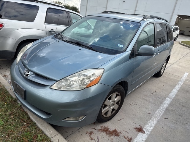 2008 Toyota Sienna XLE