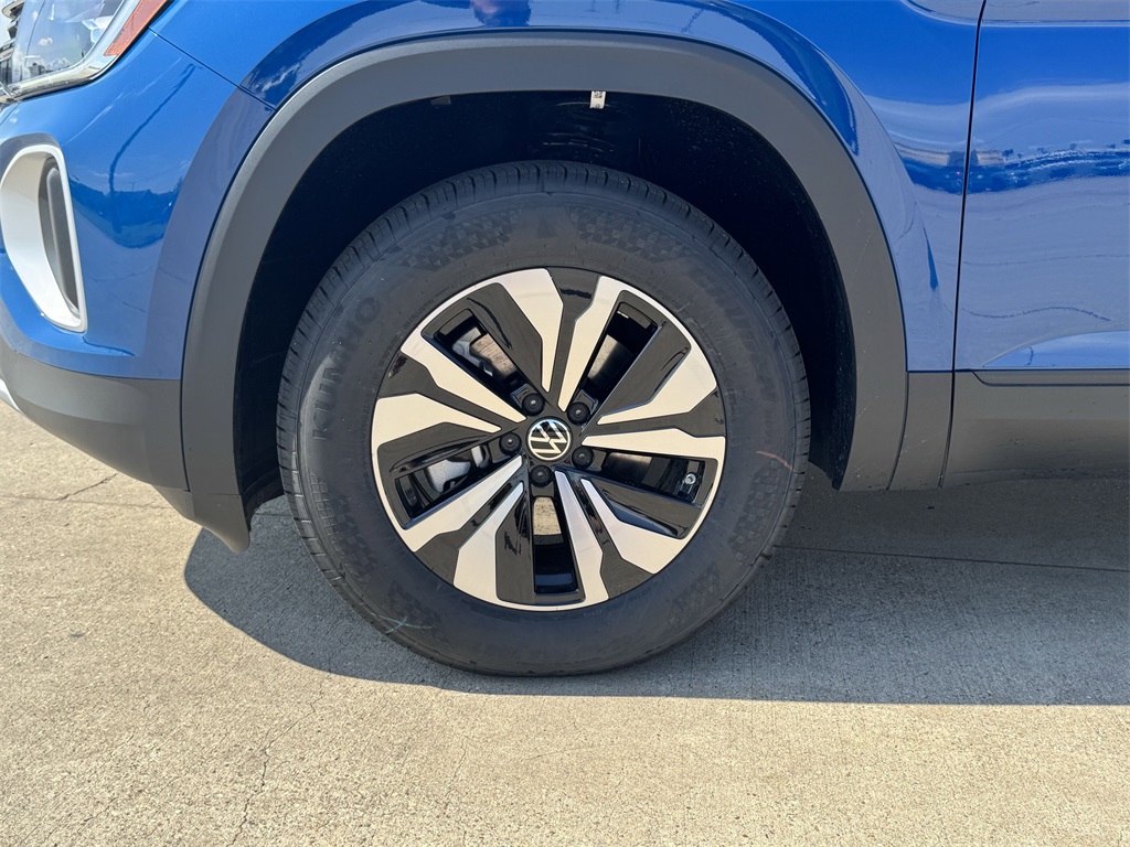 2025 Volkswagen Atlas 2.0T SE Blue at DeMontrond Auto Country