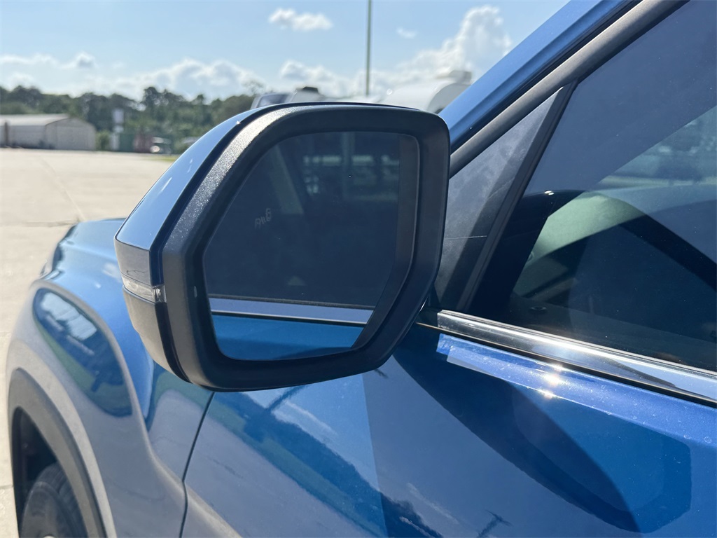 2025 Volkswagen Atlas 2.0T SE Blue at DeMontrond Auto Country