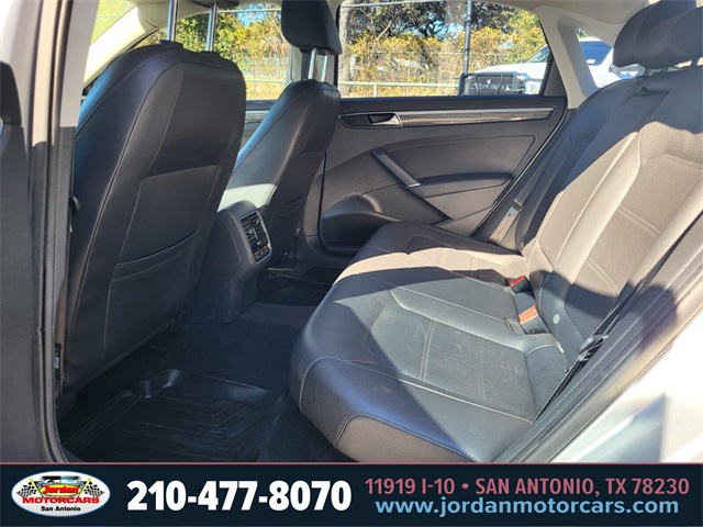 Used Car 2018 Volkswagen Passat  2.0t Se W/technology For Sale Under $15,000 In San Antonio, Texas