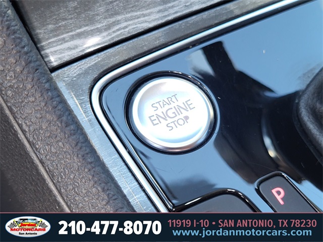 Used Car 2018 Volkswagen Passat  2.0t Se W/technology For Sale Under $15,000 In San Antonio, Texas