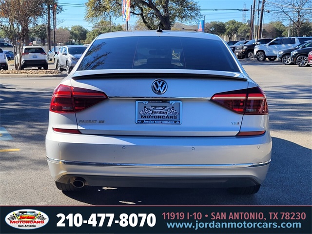 Used Car 2018 Volkswagen Passat  2.0t Se W/technology For Sale Under $15,000 In San Antonio, Texas
