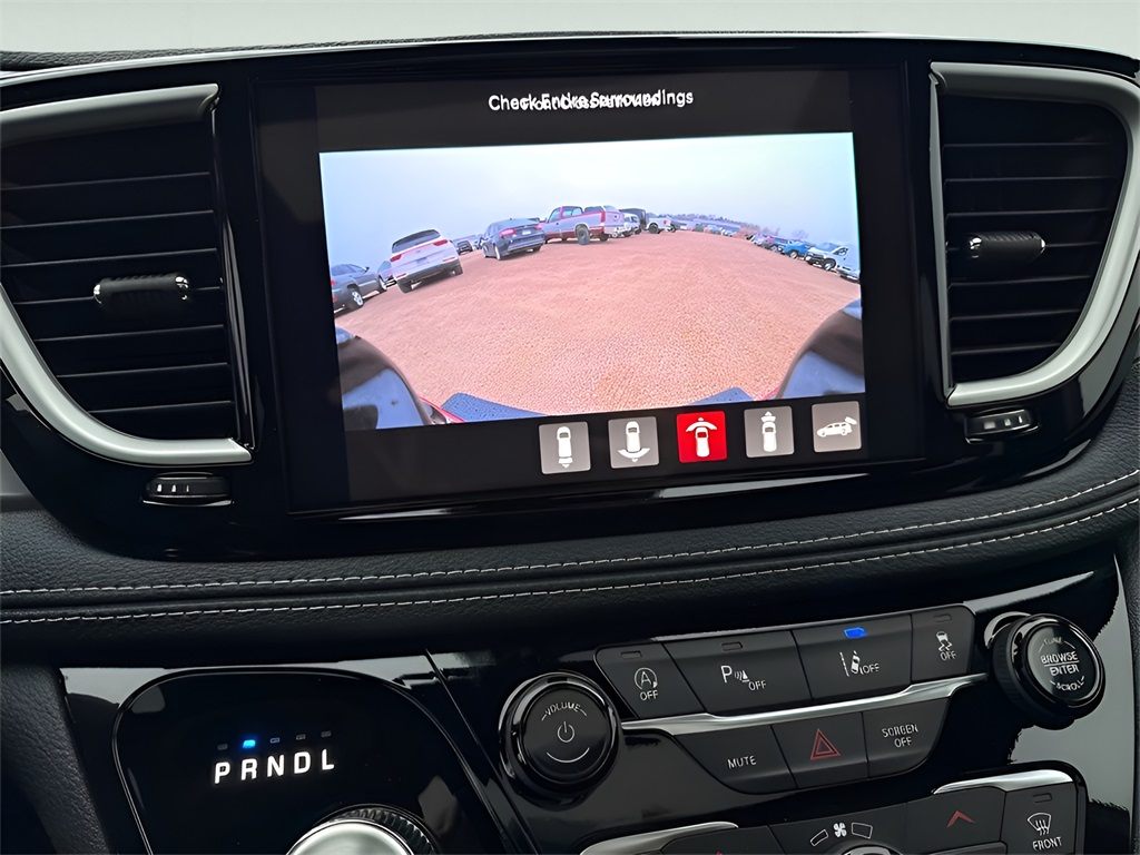 2026 Chrysler Pacifica