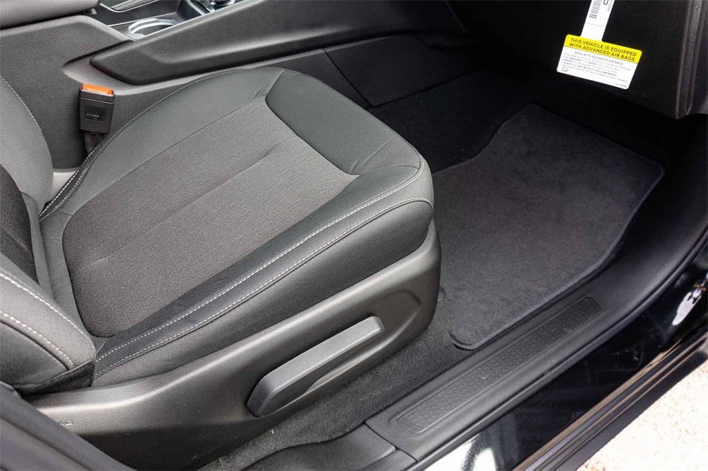 New Car 2025 Jeep Grand Cherokee L  Laredo For Sale Under $40,000 In San Marcos, Texas