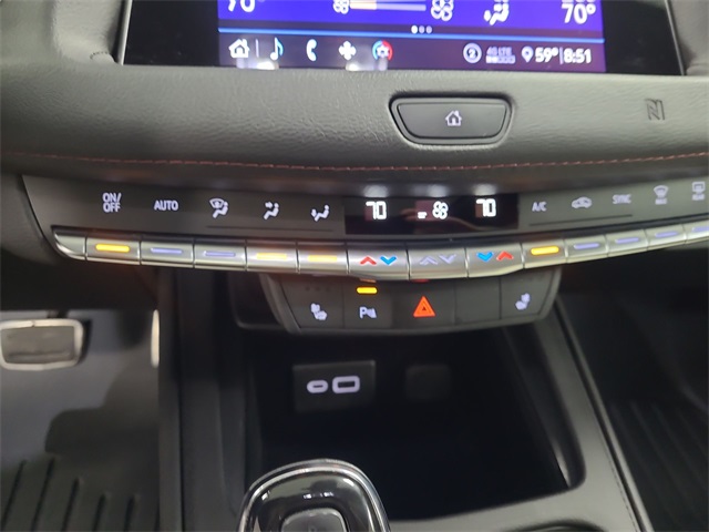 2020 – Cadillac – XT4
