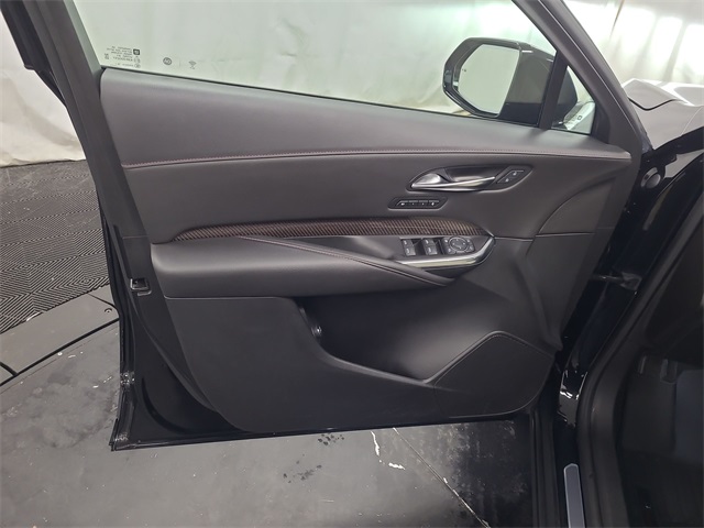 2020 – Cadillac – XT4