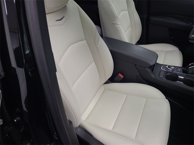 2020 – Cadillac – XT4