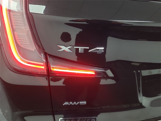 2020 – Cadillac – XT4