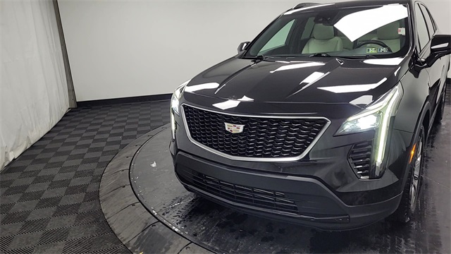 2020 – Cadillac – XT4