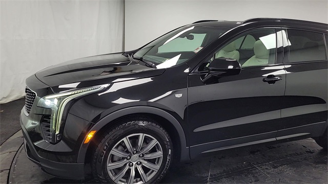 2020 – Cadillac – XT4