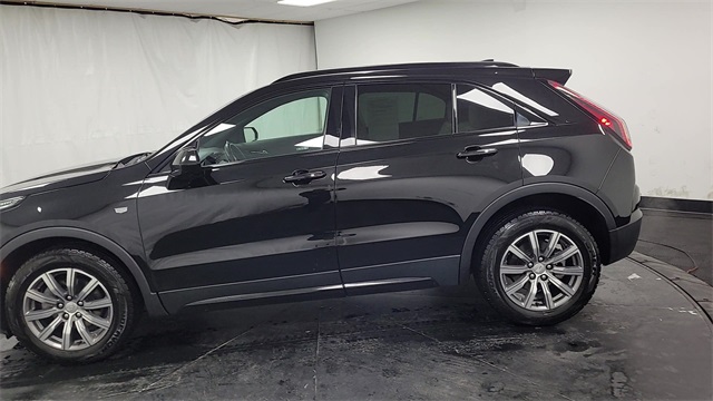 2020 – Cadillac – XT4