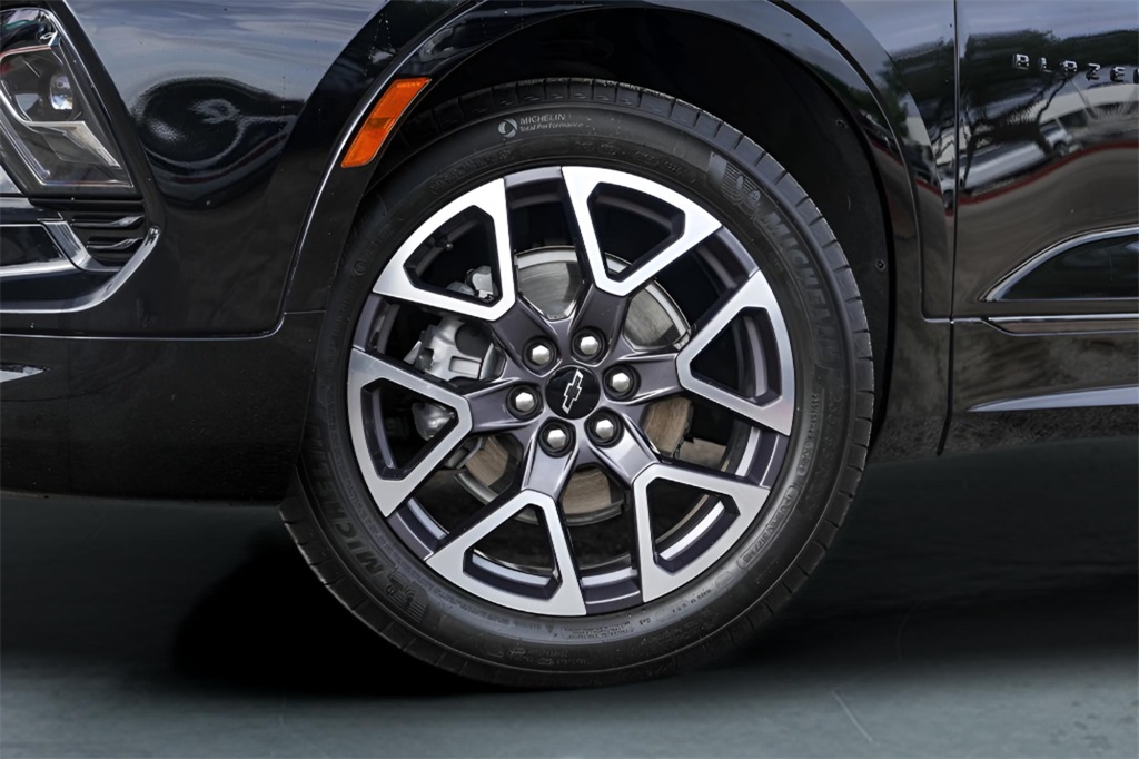 Used Car 2023 Chevrolet Blazer  Rs For Sale Under $35,000 In Austin, Texas