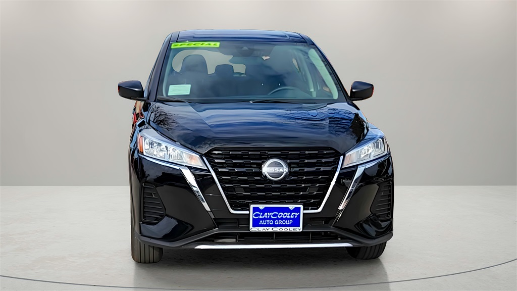 2025 Nissan Kicks Play