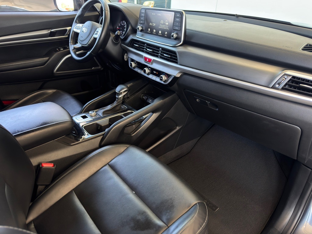 2021 Kia Telluride LX Gray at Shottenkirk Kia Fort Bend