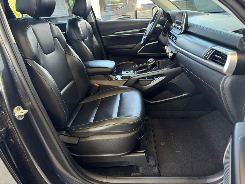 2021 Kia Telluride LX Gray at Shottenkirk Kia Fort Bend