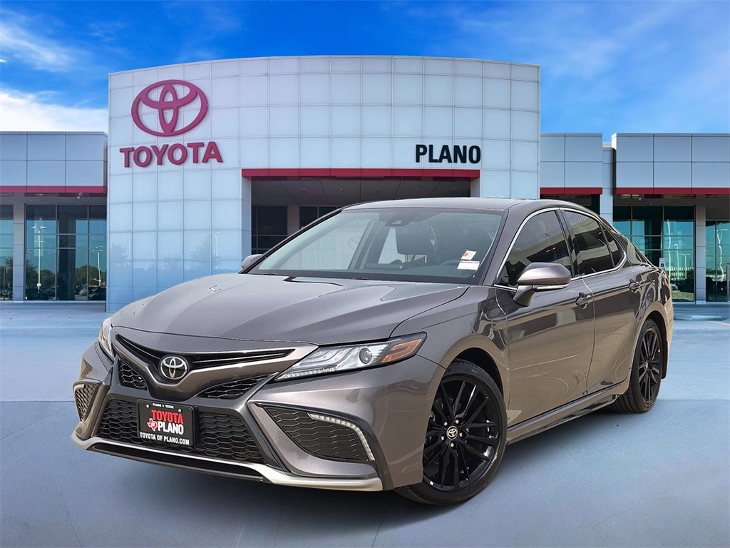 2024 Toyota Camry XSE FWD