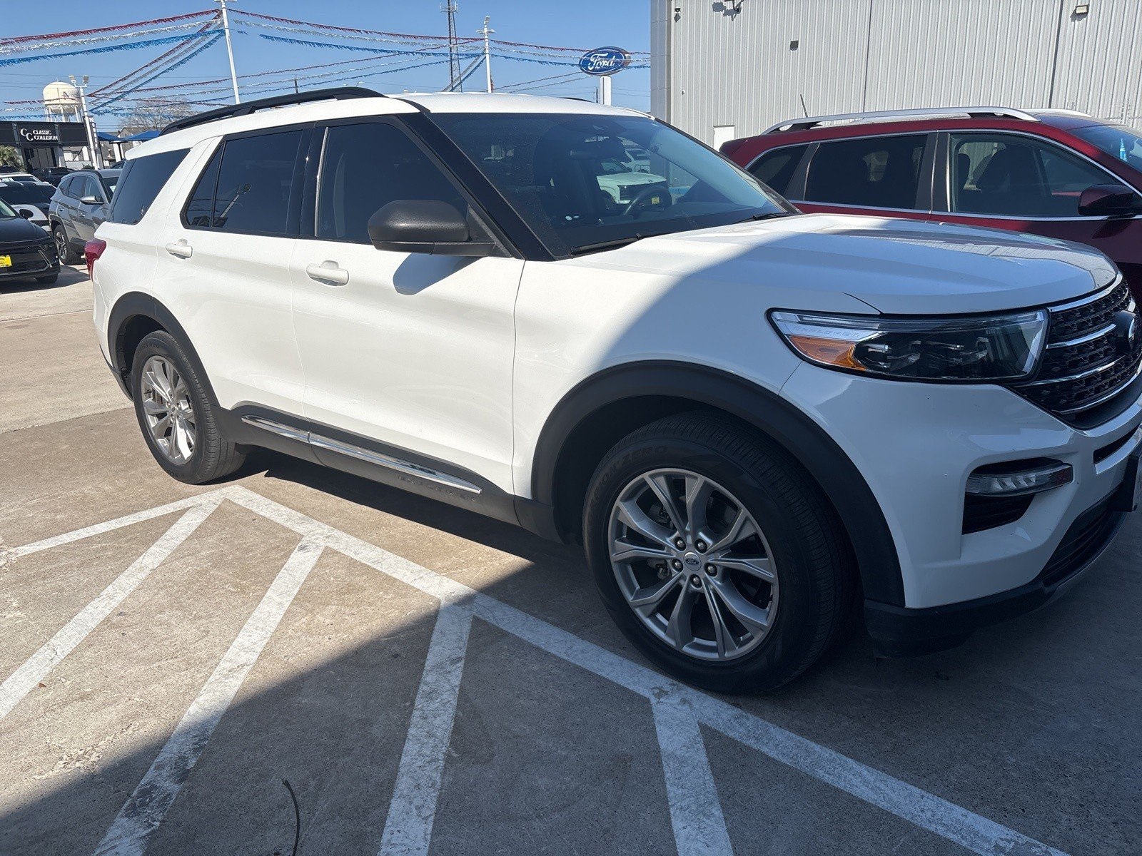 2022 Ford Explorer XLT RWD