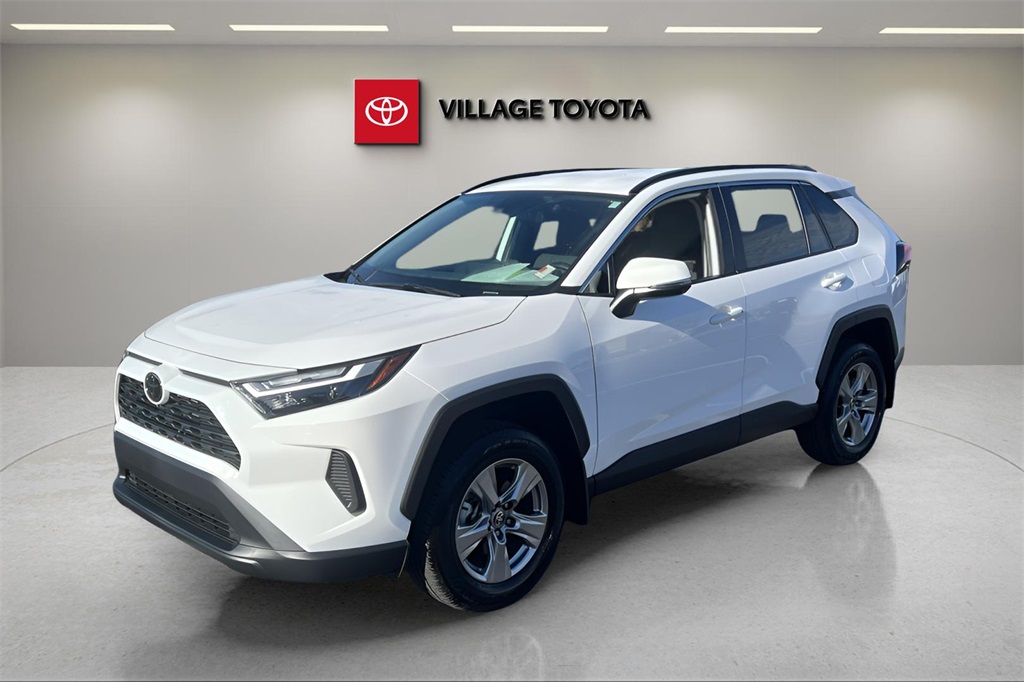 2025 Toyota RAV4 XLE AWD