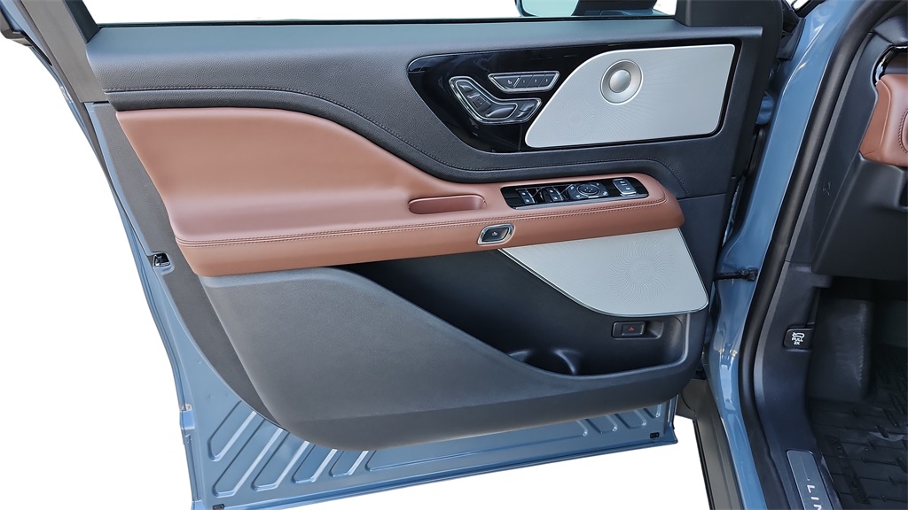 2025 Lincoln Aviator