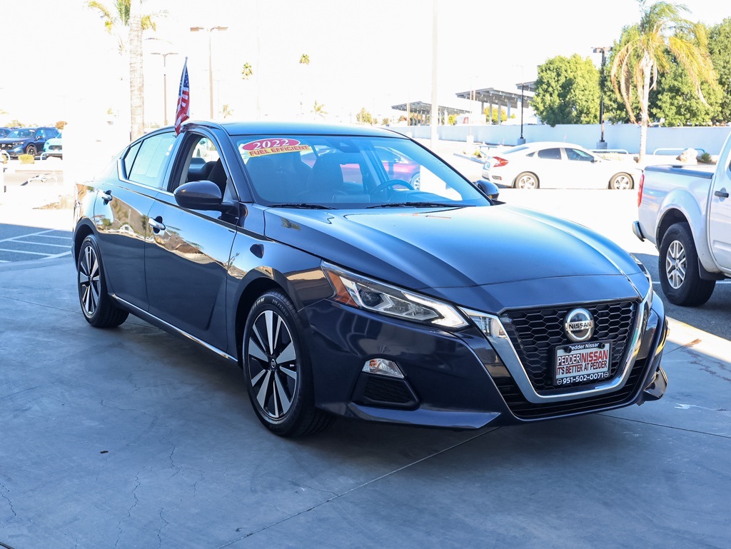 2022 Nissan Altima 2.5 SV