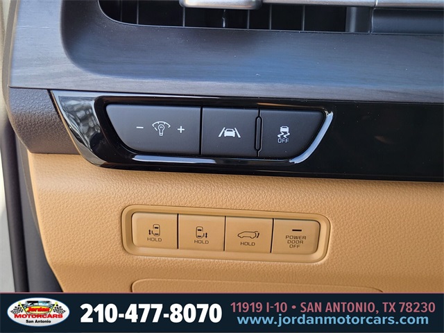 Used Car 2023 Kia Carnival  Ex For Sale Under $30,000 In San Antonio, Texas