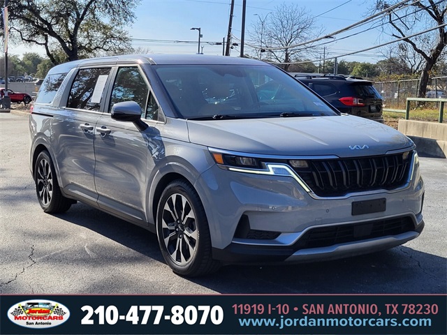 Used Car 2023 Kia Carnival  Ex For Sale Under $30,000 In San Antonio, Texas