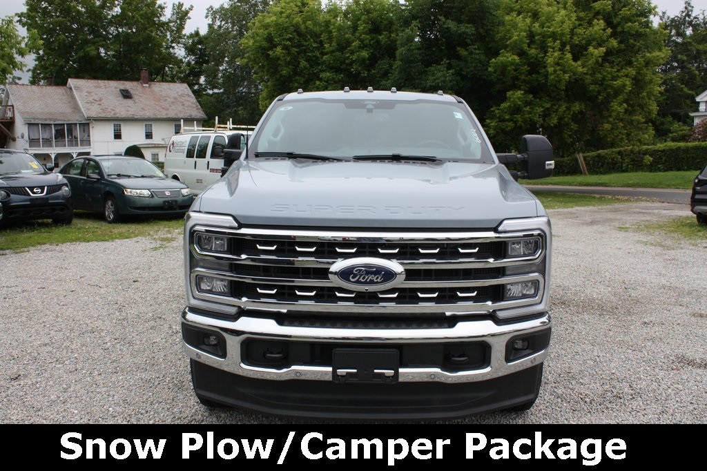 2025 Ford F-250 Lariat photo 3