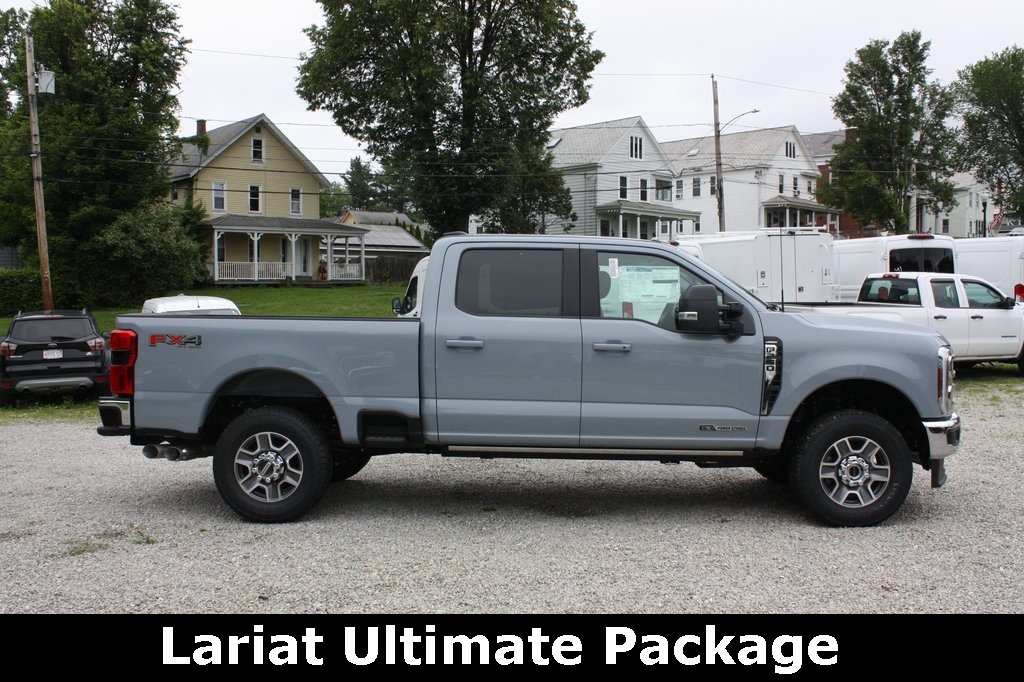2025 Ford F-250 Lariat photo 4