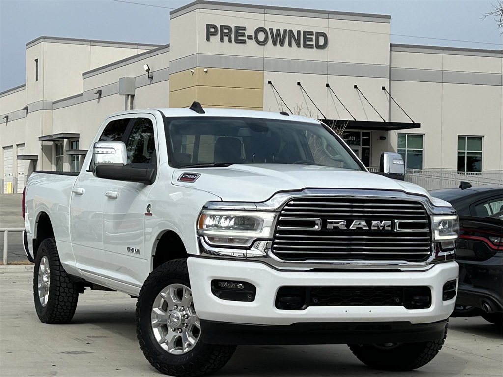 2024 RAM 2500 Laramie Crew Cab 4WD