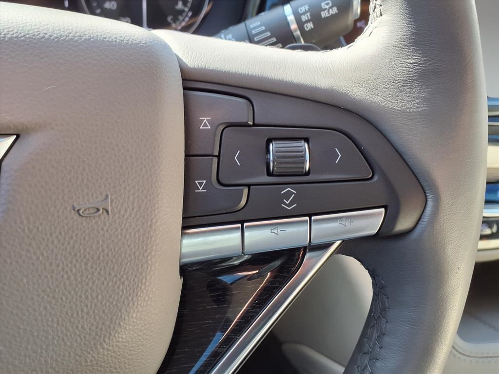 2024 Cadillac XT6 Premium Luxury White at Tom Peacock Cadillac