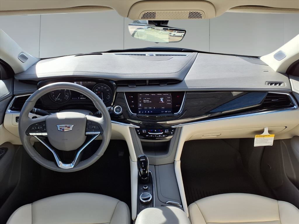 2024 Cadillac XT6 Premium Luxury White at Tom Peacock Cadillac