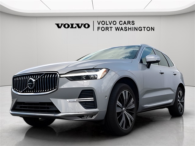 2023 Volvo XC60 B5 Plus Bright Theme