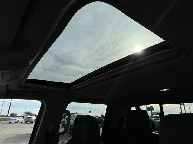 2024 Nissan Frontier SL White at Don McGill Toyota