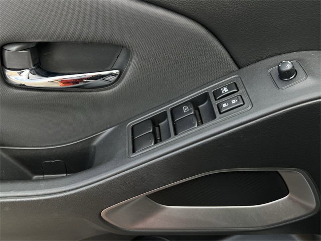 2024 Nissan Frontier SL White at Don McGill Toyota