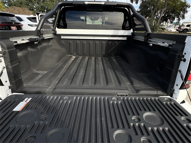 2024 Nissan Frontier SL White at Don McGill Toyota