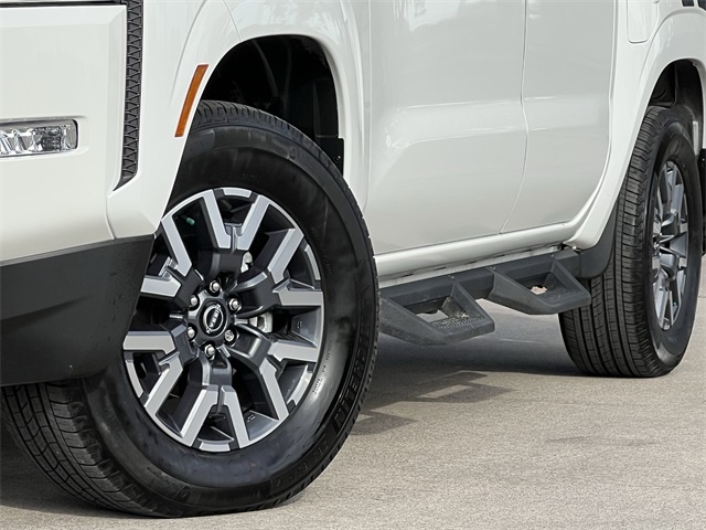 2024 Nissan Frontier SL White at Don McGill Toyota