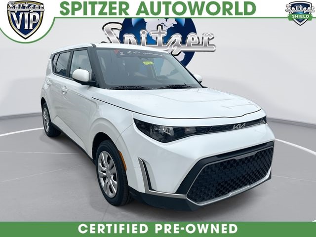 Snow White Pearl 2023 Kia Soul SUV / Crossover Front-Wheel Drive Continuously Variable Transmission