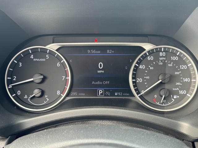 2025 Nissan Sentra SV photo 4
