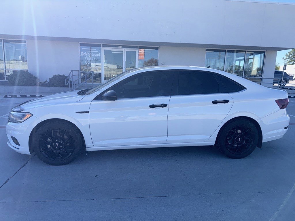 2021 Volkswagen Jetta R-Line White at Autostrade
