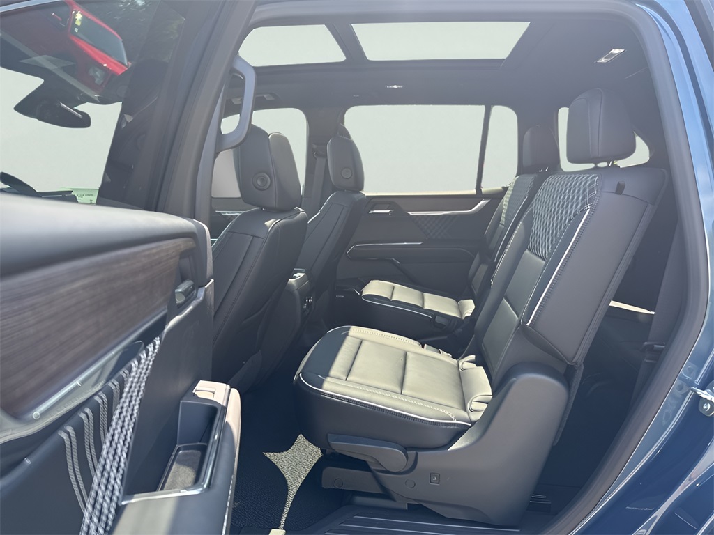 2025 GMC Acadia