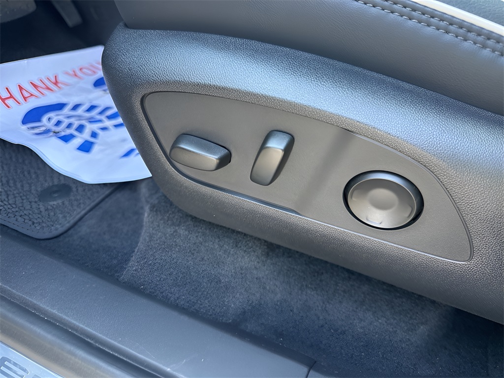 2025 GMC Acadia