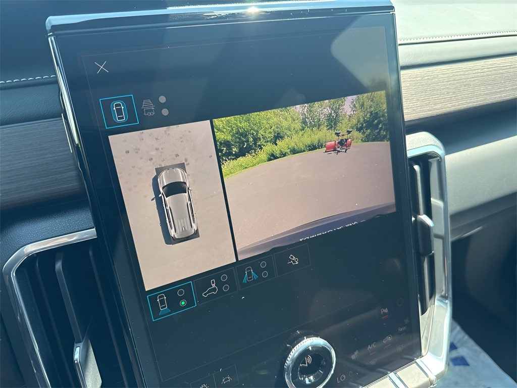 2025 GMC Acadia