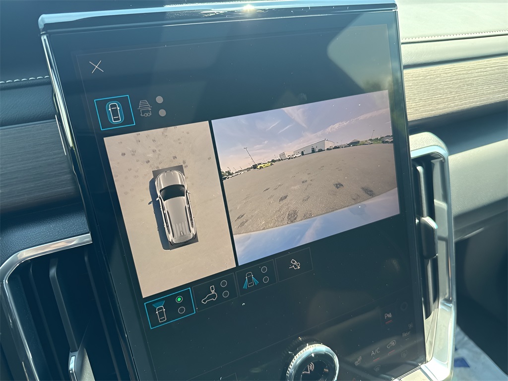 2025 GMC Acadia