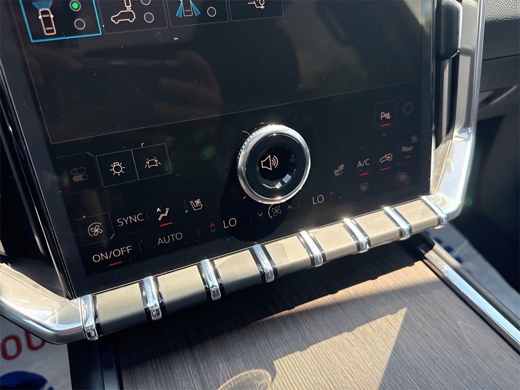 2025 GMC Acadia