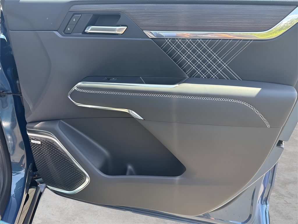 2025 GMC Acadia