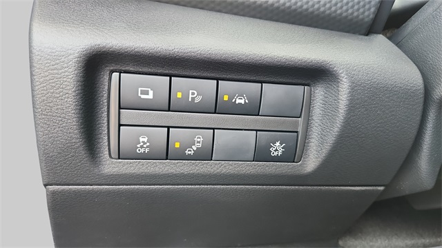 2025 Nissan Kicks Play